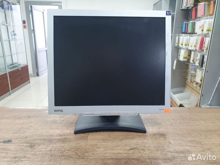 ЖК монитор 17