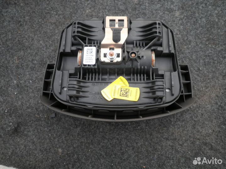 Подушка безопасности в руль Renault Megane II