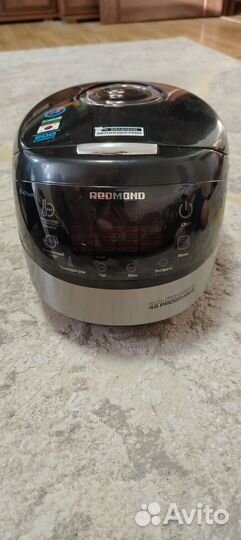 Мультиварка redmond rmc m90