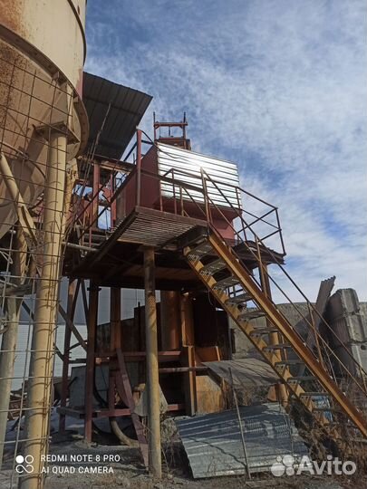 Продаю силоса, бру, Isuzu, Камаз, формы для блоков