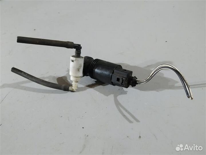 Насос омывателя Mercedes Ml-Class W164