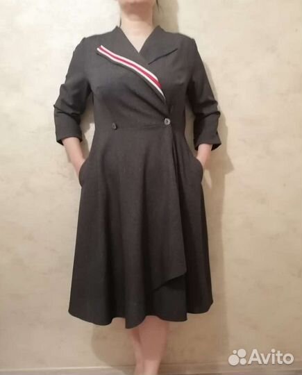 Платье женское