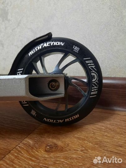 Трюковой самокат rush action