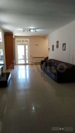 Дом 250 м² на участке 2 сот.