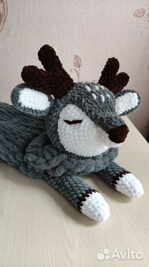 Пижамница Олененок. Вязаная плюшевая игрушка