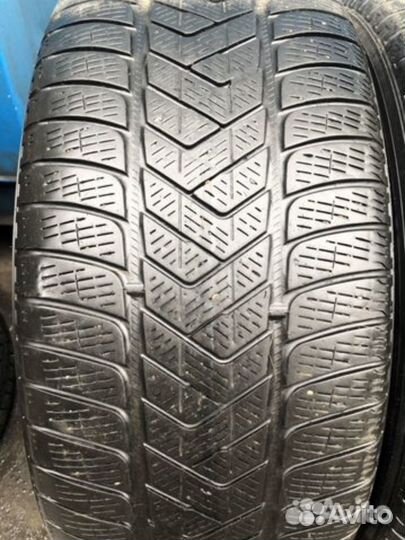 Pirelli Scorpion Winter 255/55 R18 109V