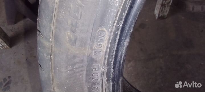 R18 Kumho 722 245/45, PCD 3x98 DIA 38