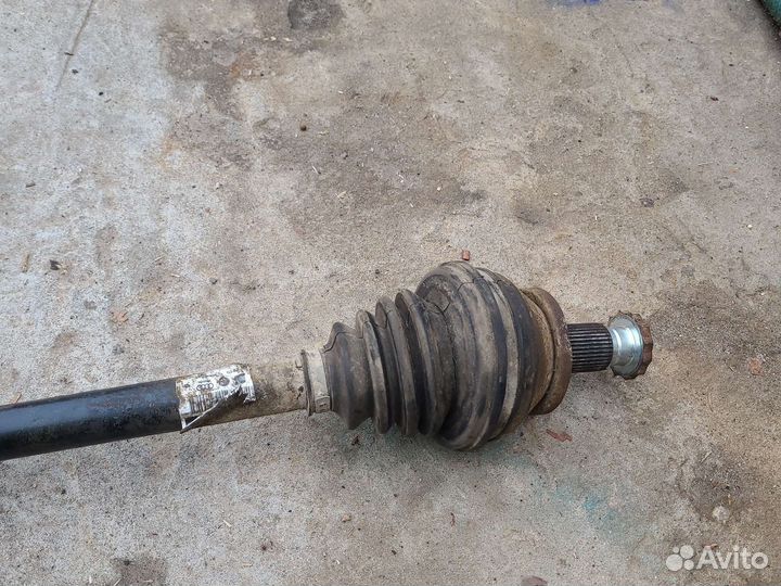 Привод передний Skoda Rapid Volkswagen Polo