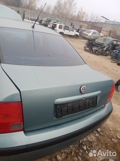 Крышка багажника Volkswagen Passat B5 1997