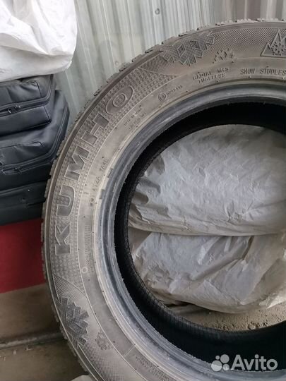 Kumho I'Zen RV Asymmetric 225/60 R17