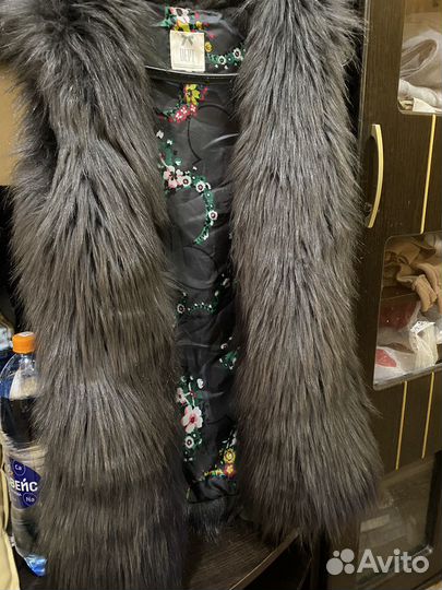 Меховая жилетка