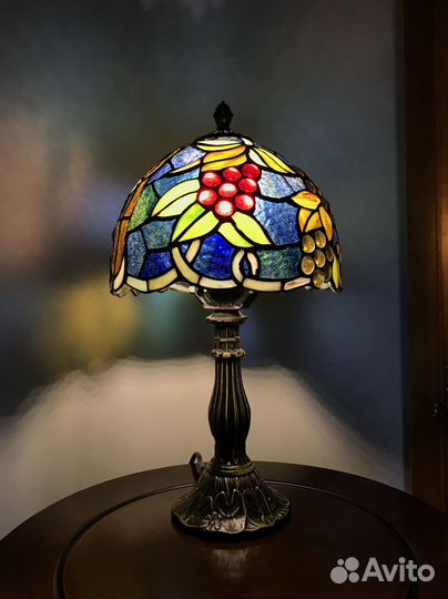 Лампа настольная в стиле Тиффани новая