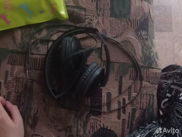 Проводные наушники Blast