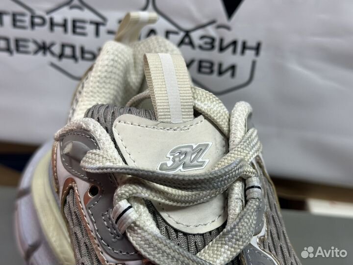 Кроссовки balenciaga 3xl sneaker Champagne gold