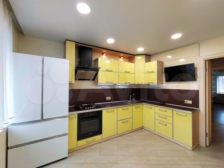 3-к. квартира, 69,6 м², 10/10 эт.