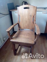 Стол и стулья