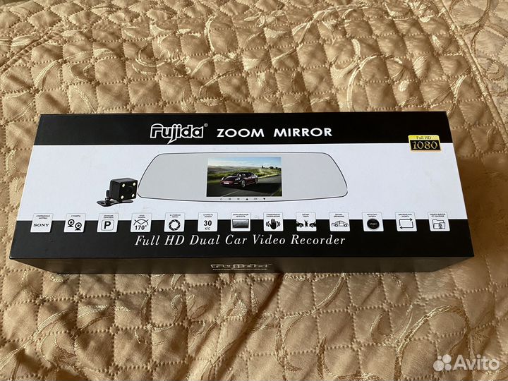 Видеорегистратор Fujida zoom mirror