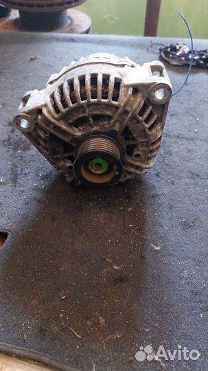 Генератор на Мерседес Е211, S220 (150А)