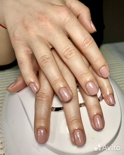 Маникюр на дому