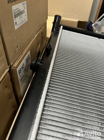 Радиатор охлаждения Kia Bongo 3