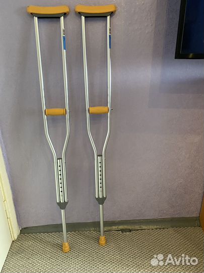 Костыли подмышечные