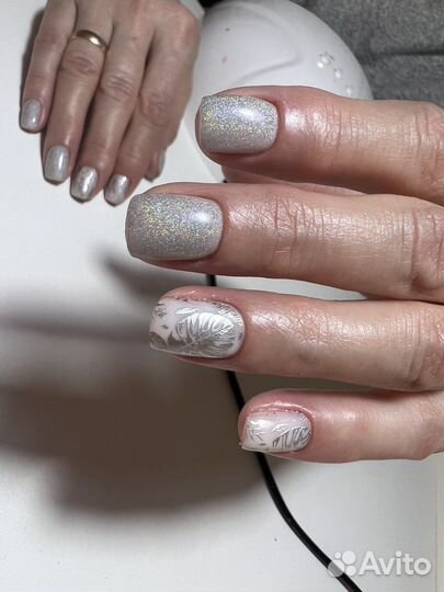 Маникюр педикюр