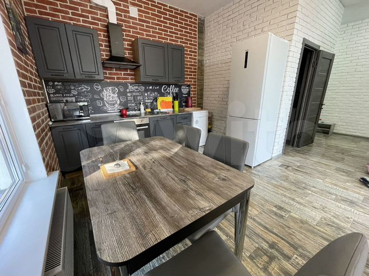 1-к. квартира, 70 м², 2/2 эт.