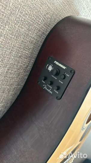 Акустическая гитара Fender squier