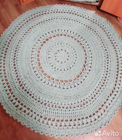 Ковёр из трикотажной пряжи