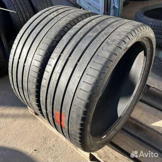 Pirelli P Zero PZ4 275/30 R20