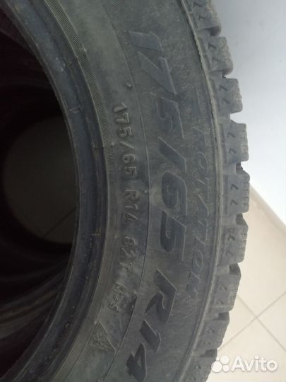Pirelli Ice Zero 175/65 R14
