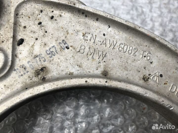 Рычаг передний верхний BMW 5 7 F01 F02 F10