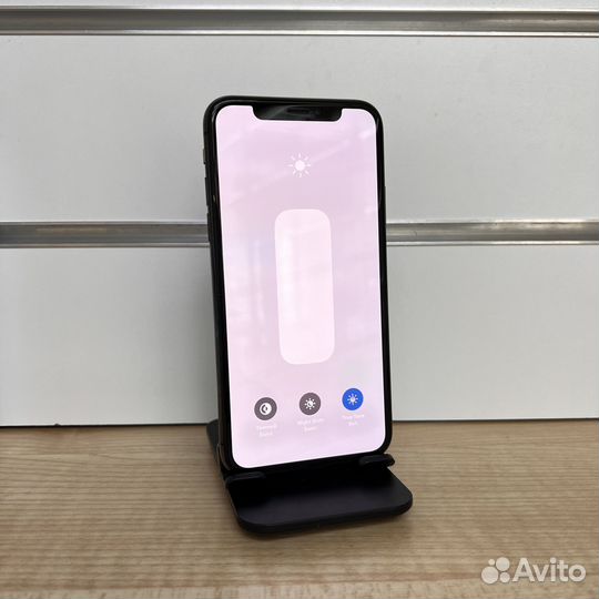 iPhone X, 256 ГБ