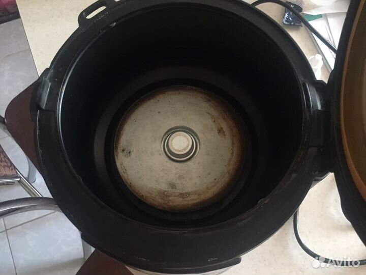 Мультиварка Redmond rmc m12