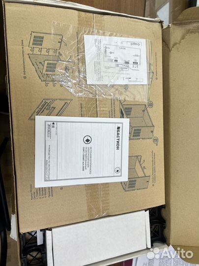 Источник бесперебойного питания