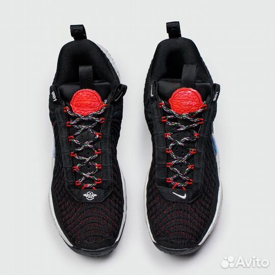 Nike Cosmic Unity Black / White