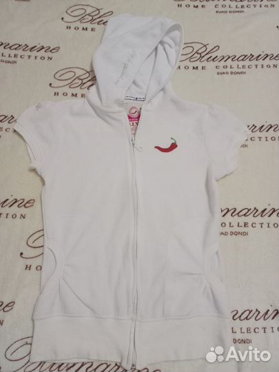 Футболка на молнии