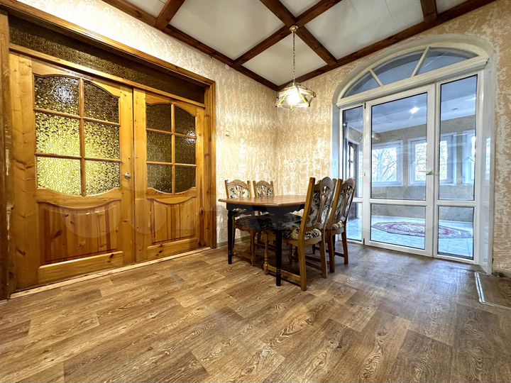 Дом 116 м² на участке 11,7 сот.