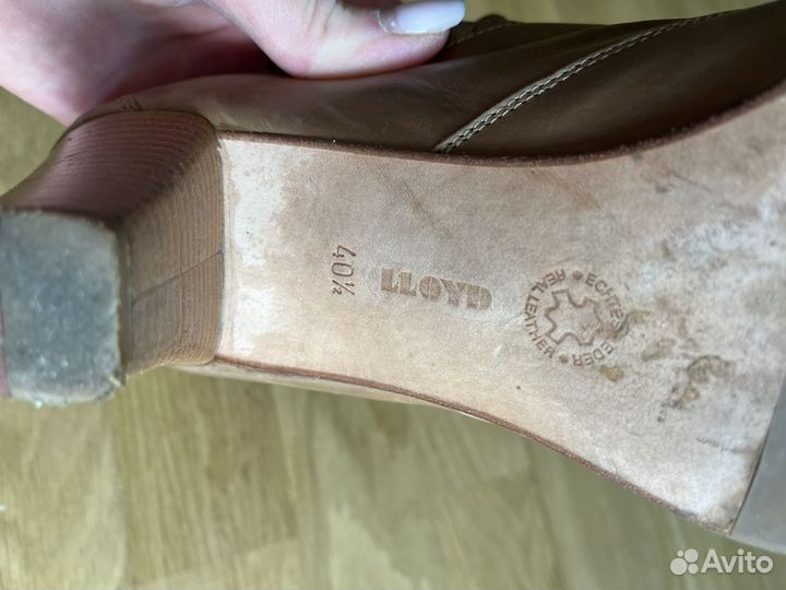 Ботинки женские Lloyd
