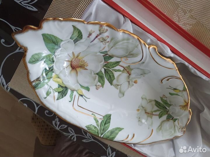 Блюдо фарфор lefard