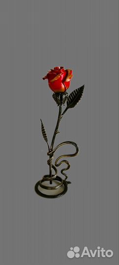 Кованая роза