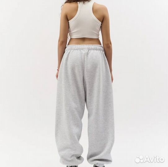 Спортивные штаны