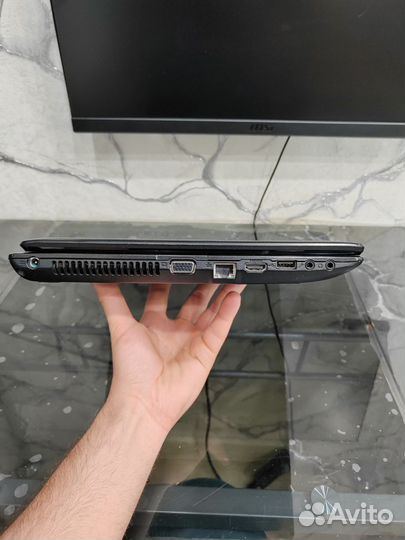 Acer Intel/nvidia GT540 1GB/SSD/4 озу