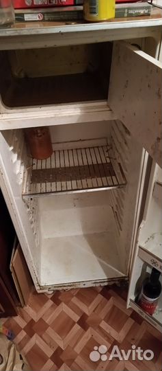Холодильник бу
