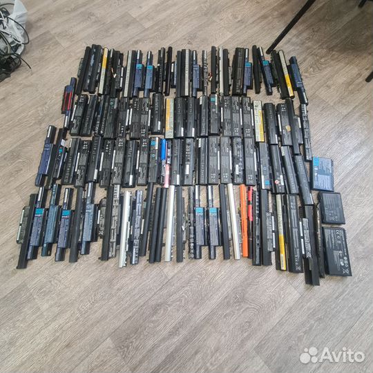 Аккумуляторы ноутбуков на разбор 100 штук