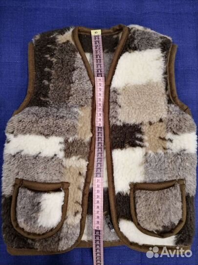 Жилетка шерстяна