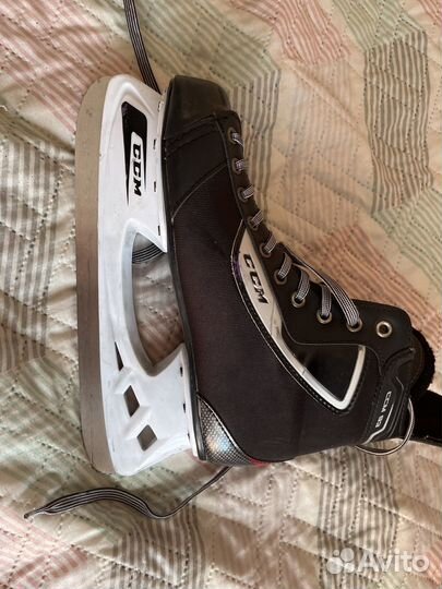 Коньки хоккейные ccm