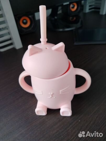 Поильник и тарелка