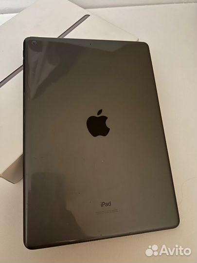 Планшет apple iPad 7