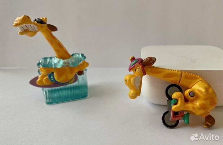 Кроты/ Мадагаскар/ Попугаи/ Жирафы/ Дракончики